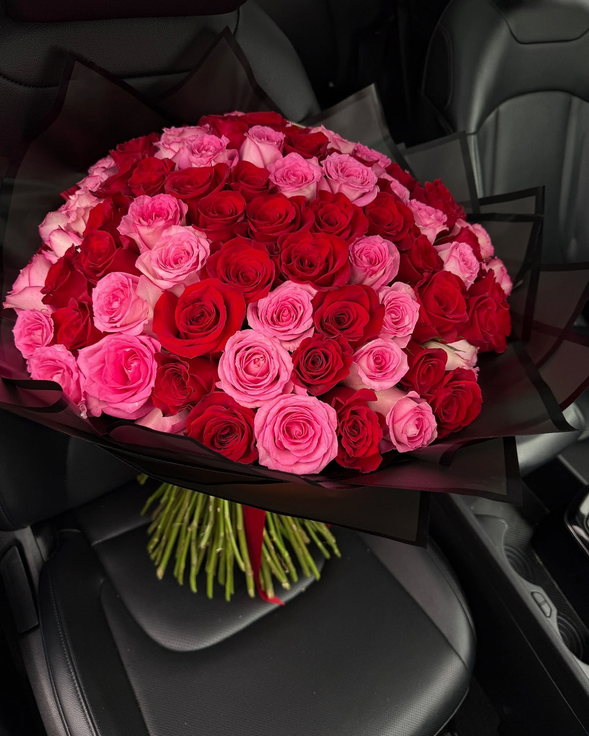 101 hand Bouquet